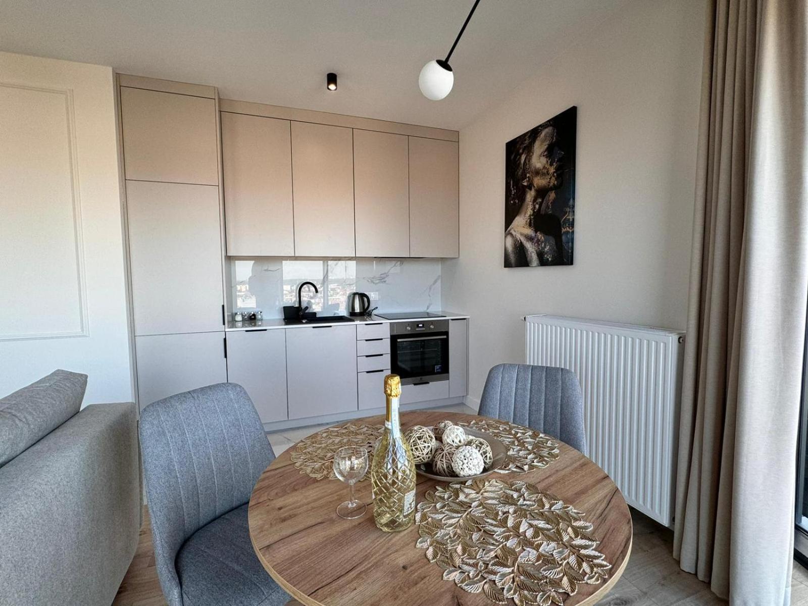 Polonia Art Apartments In The City Center Katowice Exterior foto